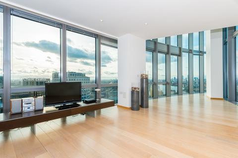 2 bedroom apartment to rent, No. 1 West India Quay, Canary Wharf E14