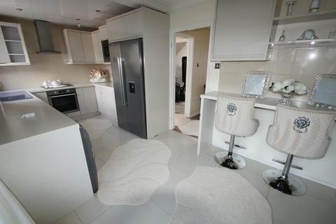 3 bedroom detached house for sale, Coppice Green, Elton, Chester, Cheshire. CH2