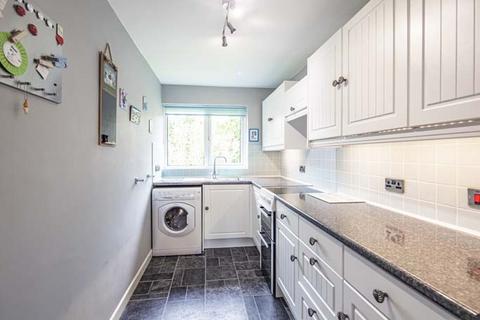 undefined, 41 Waltham Court, Goring on Thames, RG8