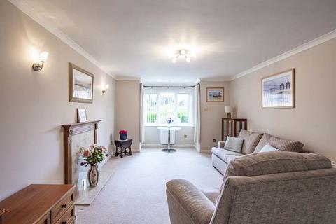 undefined, 41 Waltham Court, Goring on Thames, RG8