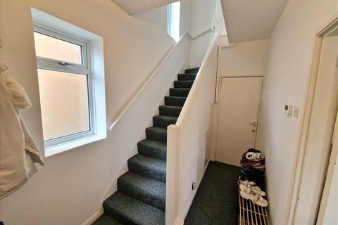 4 bedroom end of terrace house to rent, Knoyle Street, New Cross, London, SE14