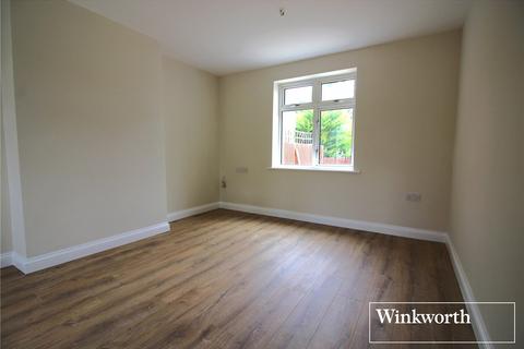 3 bedroom terraced house to rent, Shenley Road, Borehamwood, Hertfordshire, WD6