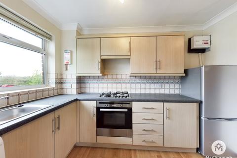 1 bedroom property to rent, St Peters Close, Newbury Park, Ilford, Essex, IG2
