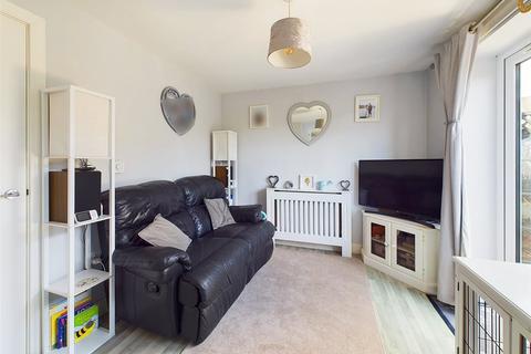 2 bedroom maisonette for sale, Midland Road, Stonehouse, Gloucestershire, GL10