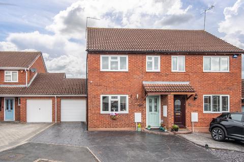 3 bedroom semi-detached house for sale, Waggoners Close, Bromsgrove, Worcestershire, B60