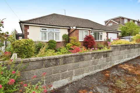 2 bedroom detached bungalow for sale, Stonehenge Road, Durrington, SP4 8BW