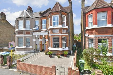 4 bedroom semi-detached house for sale, Bexley Road, Erith, Kent