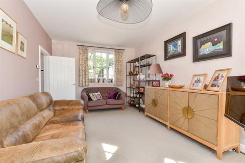 4 bedroom semi-detached house for sale, Holdstock Road, Tenterden, Kent