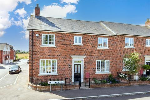 4 bedroom semi-detached house for sale, Holdstock Road, Tenterden, Kent