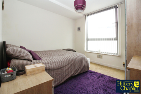 1 bedroom apartment for sale, Holly Court, Dolphin Approach, Romford, RM1