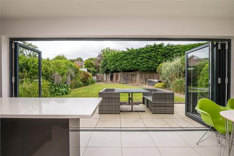 6 Ladram Close, Southend-on-sea, SS1 3PU