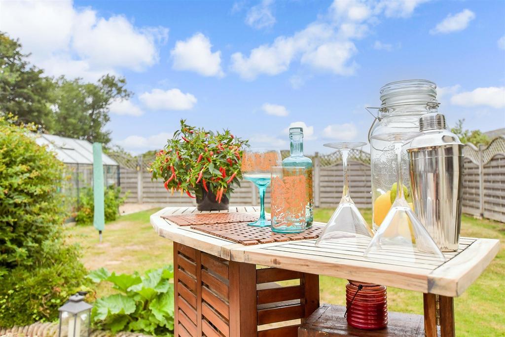 External Lifestyle Photograph