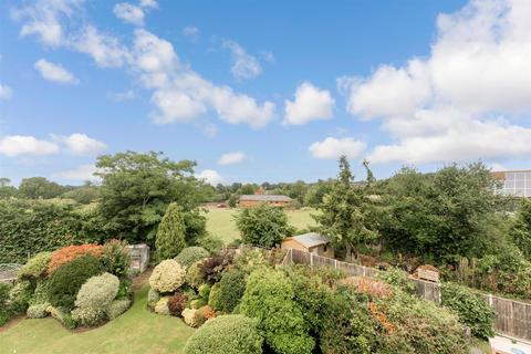 4 bedroom semi-detached house for sale, Cricketers Drive, Meopham, Kent