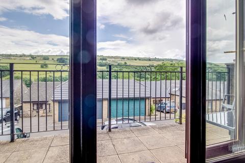 4 bedroom semi-detached house for sale, Victoria Springs, Holmfirth