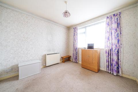 2 bedroom maisonette for sale, Ivy Gardens, Mitcham CR4