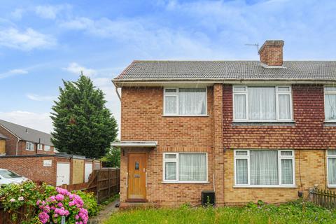 3 Ivy Gardens, Mitcham, CR4 1BR
