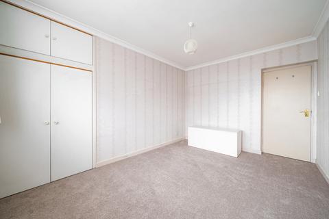 3 Ivy Gardens, Mitcham, CR4 1BR