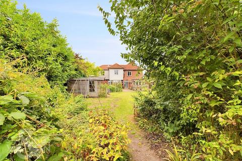 4 bedroom detached house for sale, Thetford Road, Watton, Thetford