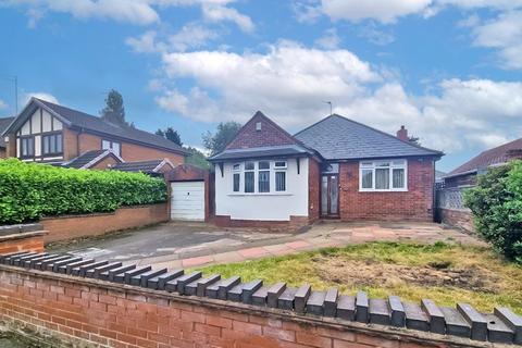 2 bedroom detached bungalow for sale, Beech Road, Willenhall