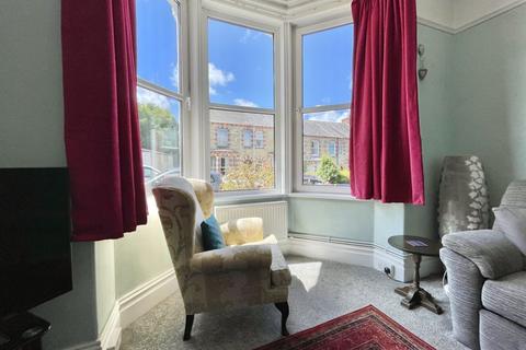 19 Avondale Road, Truro, TR1 3EU