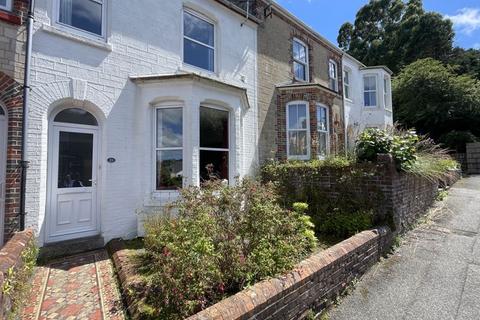 19 Avondale Road, Truro, TR1 3EU