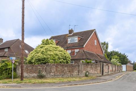 4 bedroom semi-detached house for sale, Regency Close, Uckfield