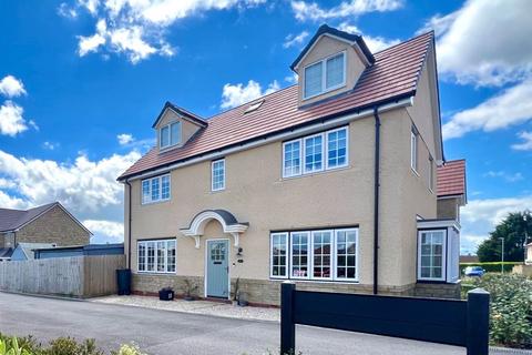 5 bedroom detached house for sale, Maple Drive, Somerton