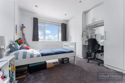 5 Elm Close, South Croydon, CR2 7AH
