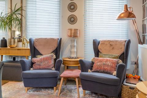 Flat 2, 19 Fairview Road, Cheltenham, GL52 2AD