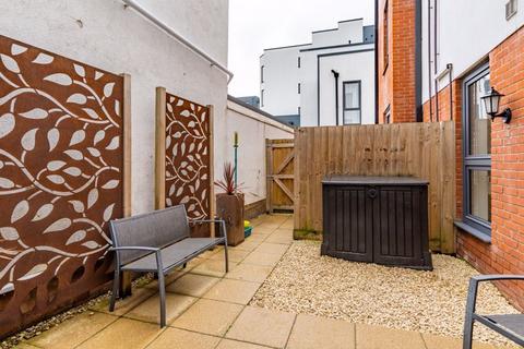 Flat 2, 19 Fairview Road, Cheltenham, GL52 2AD
