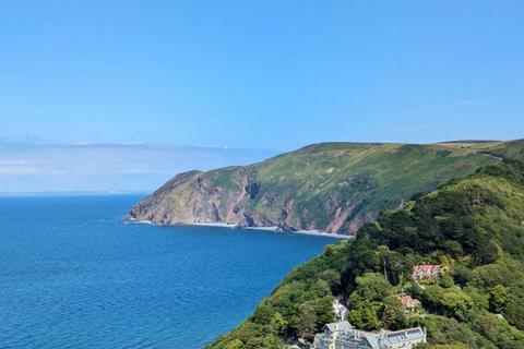 3 bedroom penthouse for sale, Castle Hill, Lynton