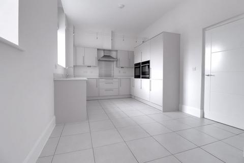 2 bedroom apartment for sale, St. Georges Mansions, Stafford ST16
