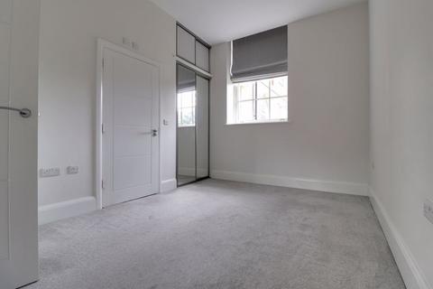 2 bedroom apartment for sale, St. Georges Mansions, Stafford ST16