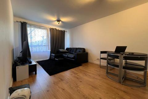 1 bedroom apartment to rent, Fearnley House, London SE5