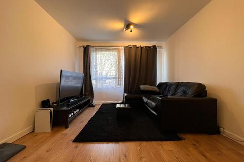 1 bedroom apartment to rent, Fearnley House, London SE5