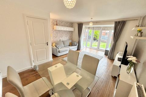 3 bedroom end of terrace house for sale, Hawthorn Drive, Thornton FY5