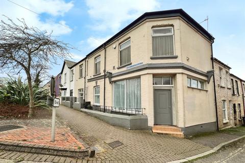 3 bedroom end of terrace house for sale, Fort Terrace, Barnstaple