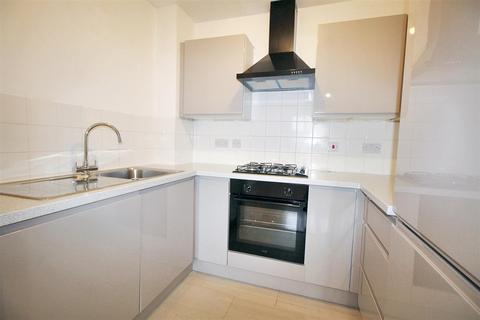 2 bedroom apartment for sale, Eaton Way, Borehamwood