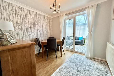 32 Ashgrove Crescent, Kippax, Leeds, LS25 7RA