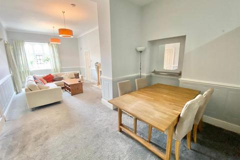 2 bedroom apartment for sale, Barracks Square, Macclesfield