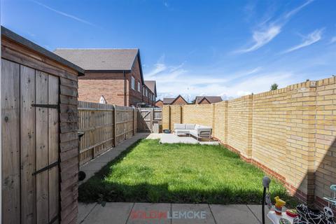 2 bedroom end of terrace house for sale, Tortoiseshell Place, Lancing