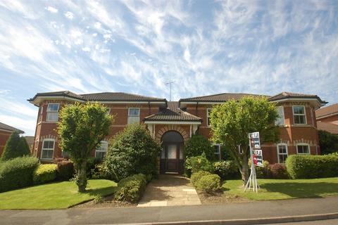 41 Bishopton Drive, Macclesfield, SK11 8TS