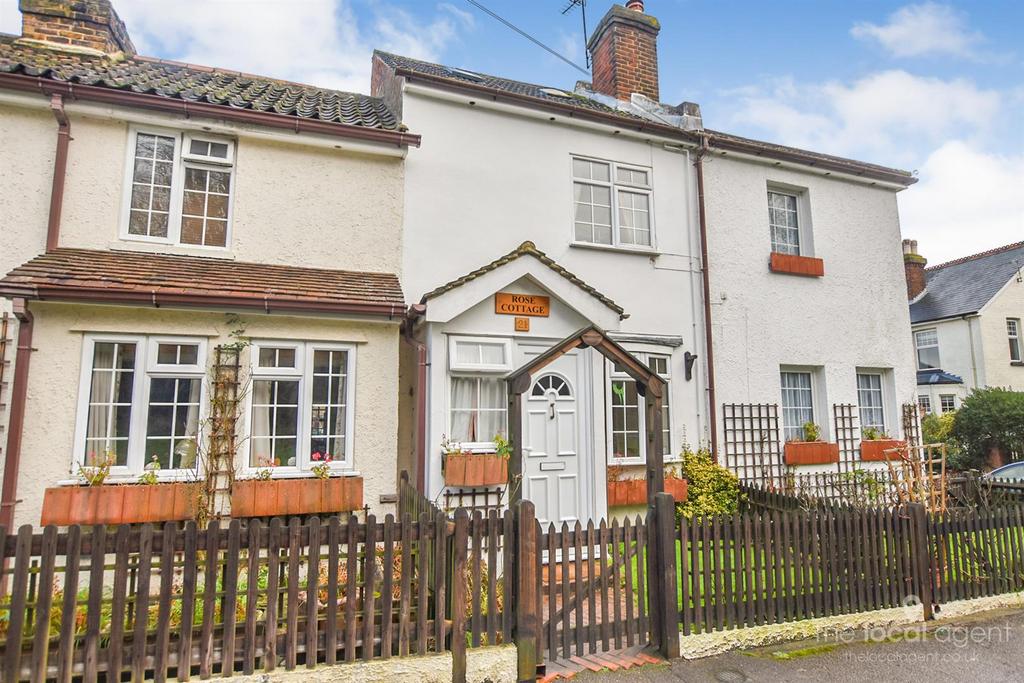 Bramble Walk, Epsom 2 bed terraced house to rent £1,750 pcm (£404 pw)