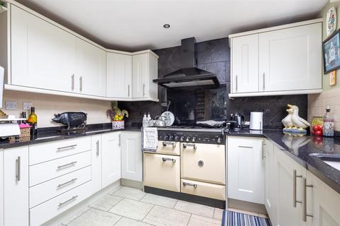 3 bedroom detached house for sale, Mill Bridge Close, Crewe