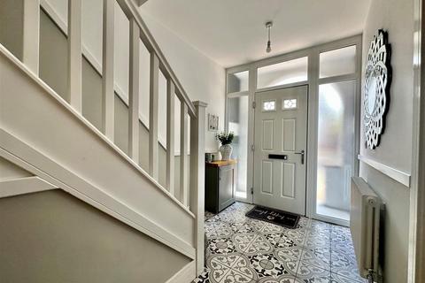 23 Buckingham Road, Woodthorpe, Nottingham, NG5 4GE