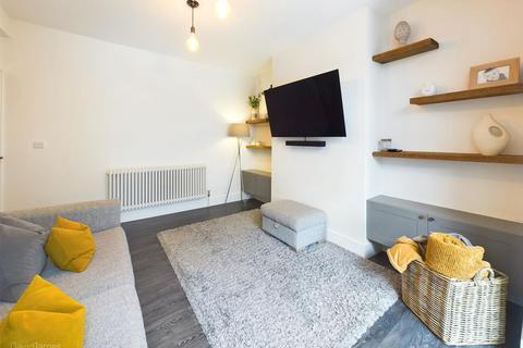 23 Buckingham Road, Woodthorpe, Nottingham, NG5 4GE