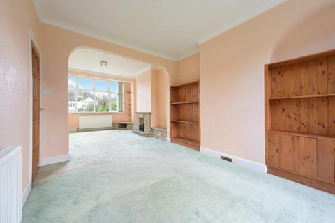 90 Bridgewood Road, Worcester Park, KT4 8XR