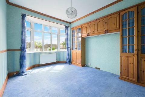 90 Bridgewood Road, Worcester Park, KT4 8XR