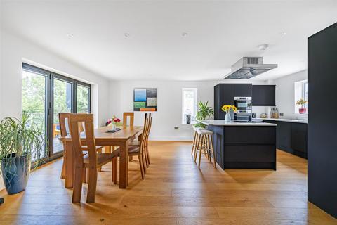 Highview House Hagginton Hill, Berrynarbor, Ilfracombe, EX34 9SB