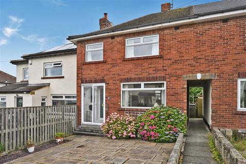 3 bedroom terraced house for sale, Hill Crescent, Rawdon, Leeds